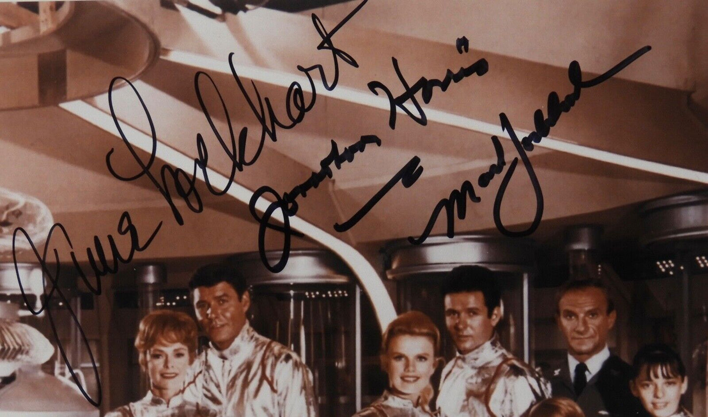Lost In Space Cast Beckett Autograph Signed Photo 8 x 10 7 Sigs