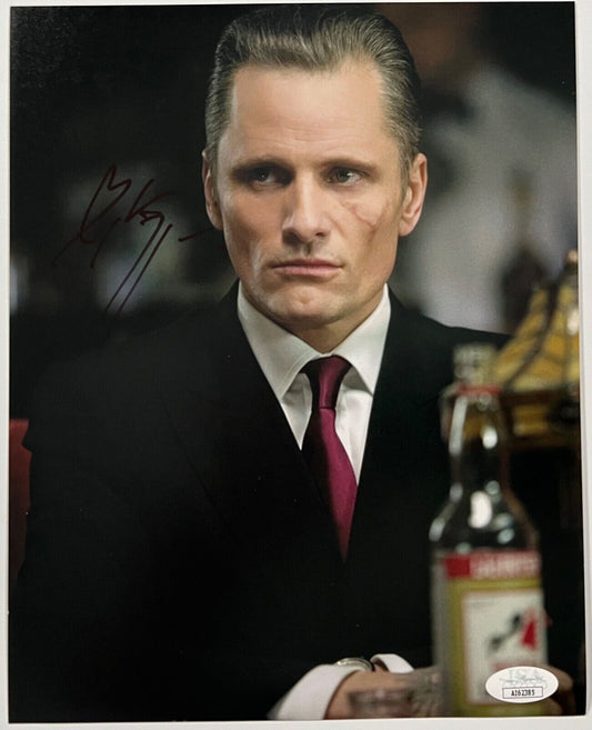 Viggo Mortensen JSA Signed Autograph Photo 8 x 10