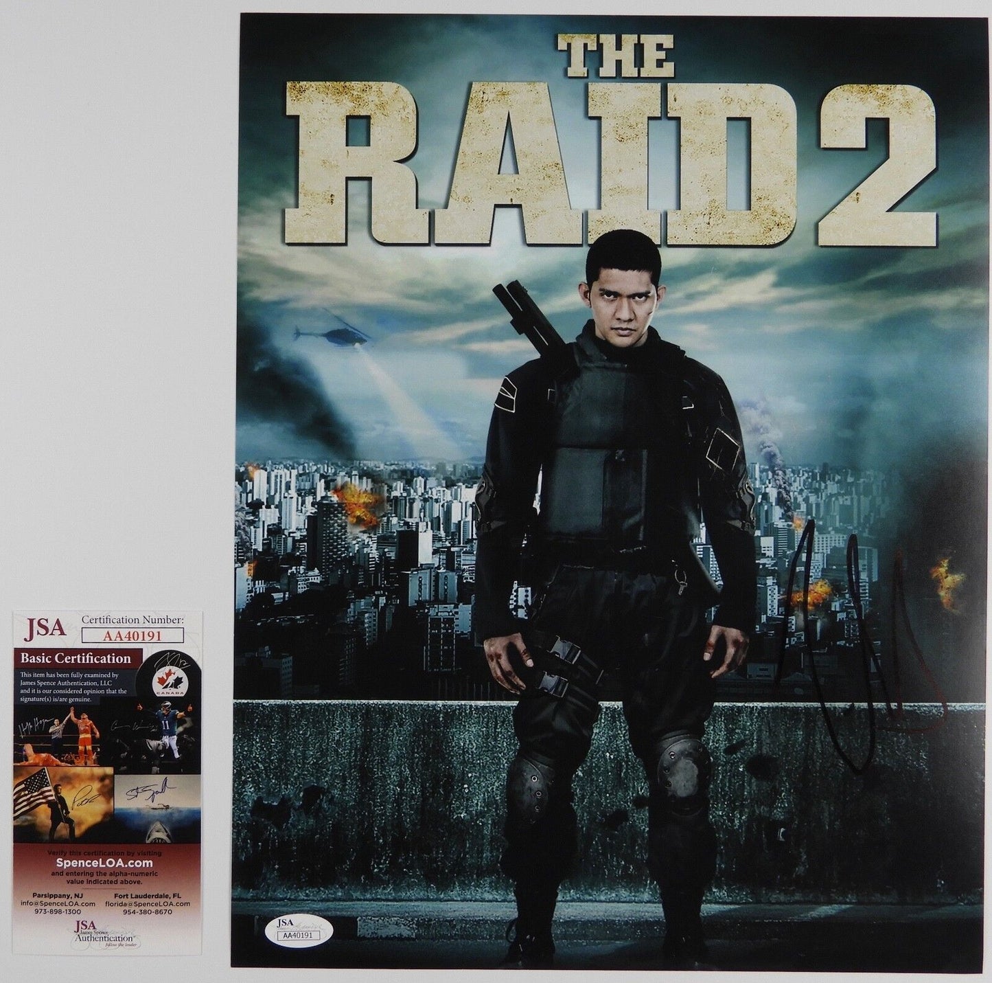 Iko Uwais The Raid 2 Autograph Signed Photo JSA COA 11 x 14