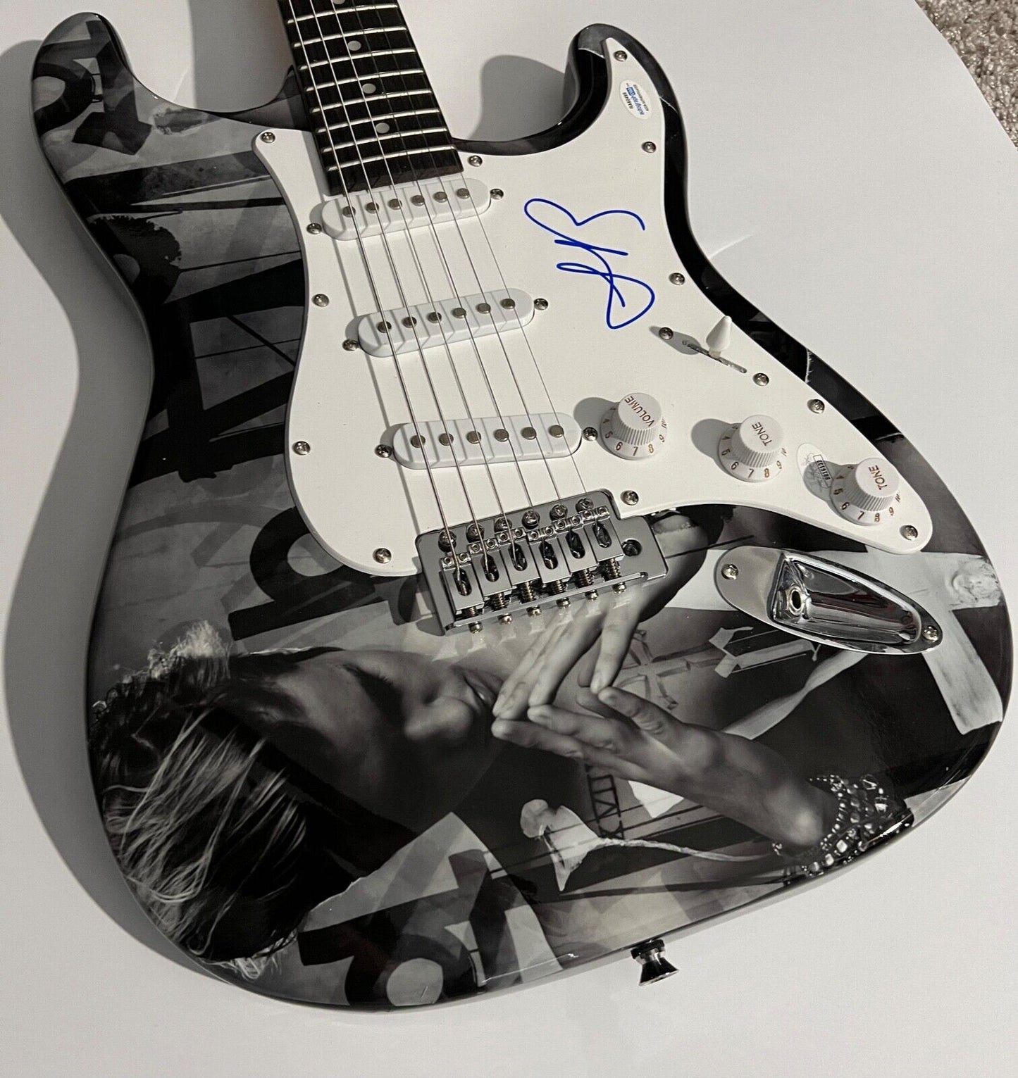 Justin Bieber JSA ACOA Autograph Signed Stratocaster Guitar Full Letter COA