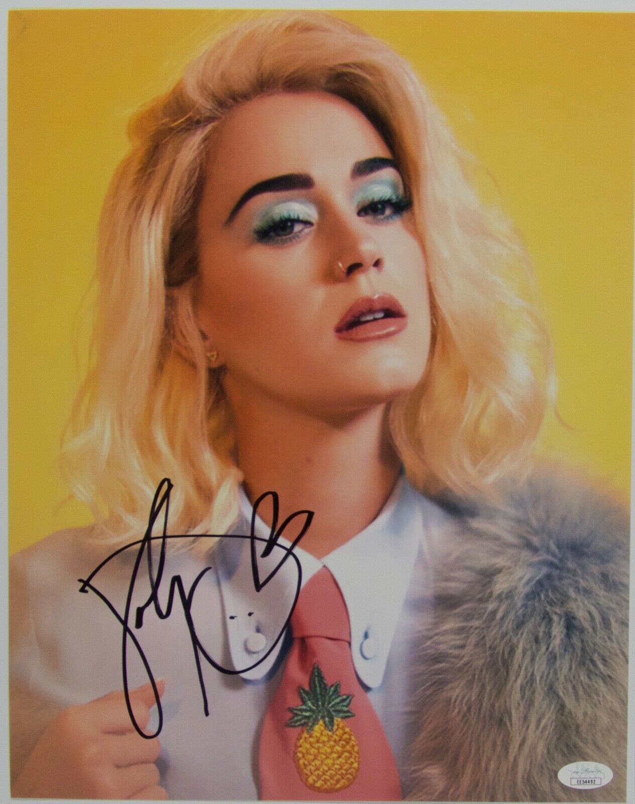 Katy Perry JSA Signed Autograph 11 x 14 photo