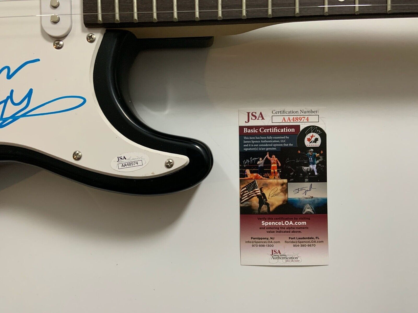 Social Distortion Mike Ness JSA Autograph Signed Guitar Stratocaster