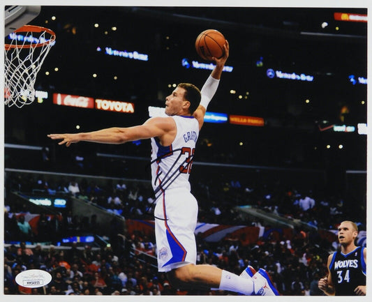 Blake Griffin JSA Autograph Signed 8 x 10 photo Detroit Pistons Basketball