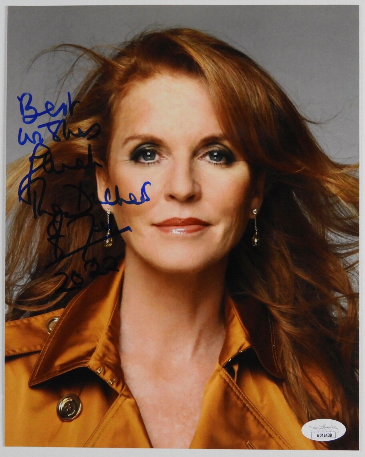 Sarah Ferguson Duchess of York JSA Signed Autograph Photo 8 x 10