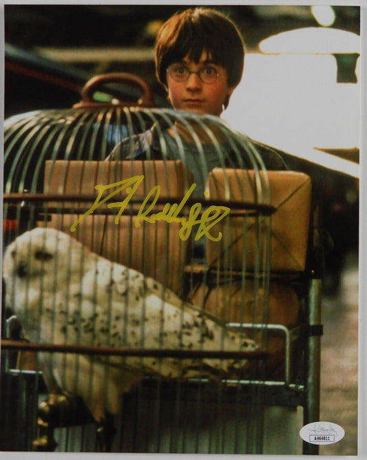 Daneil Radcliffe JSA Signed Autograph 8 x 10 photo Harry Potter Hogwarts