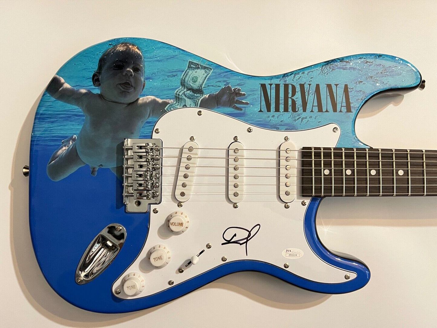 Dave Grohl Nirvana Foo Fighters JSA Autograph Signed Guitar Stratocaster