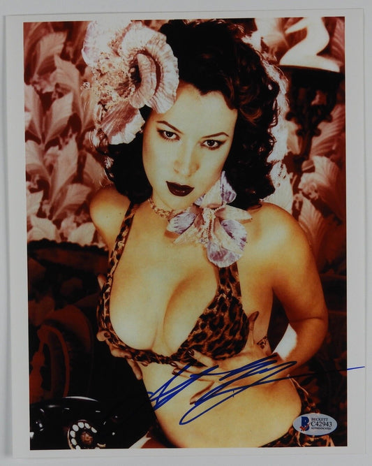 Jennifer Tilly signed autograph photo 8 x 10 BAS COA Beckett