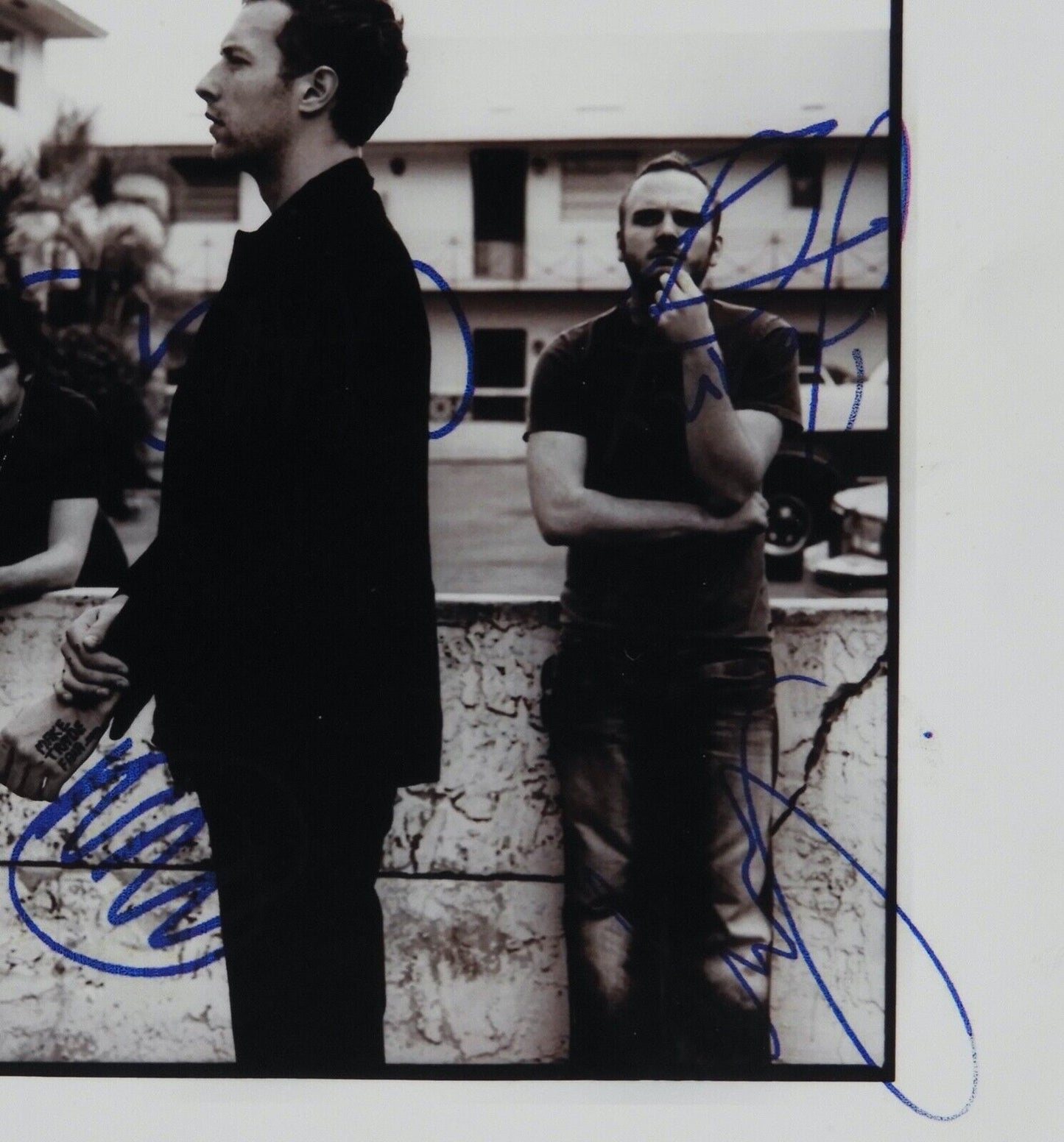 Coldplay Signed Autograph 8 x 10 photo JSA COA Chris Martin Fully signed